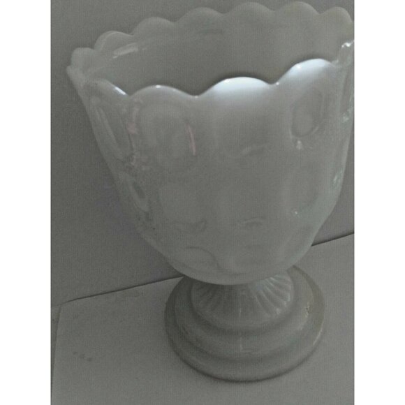 E.O. Brody USA M4200 Milk Glass Pedestal Goblet Vase 1950s Thumbprint Pattern - Picture 10 of 10